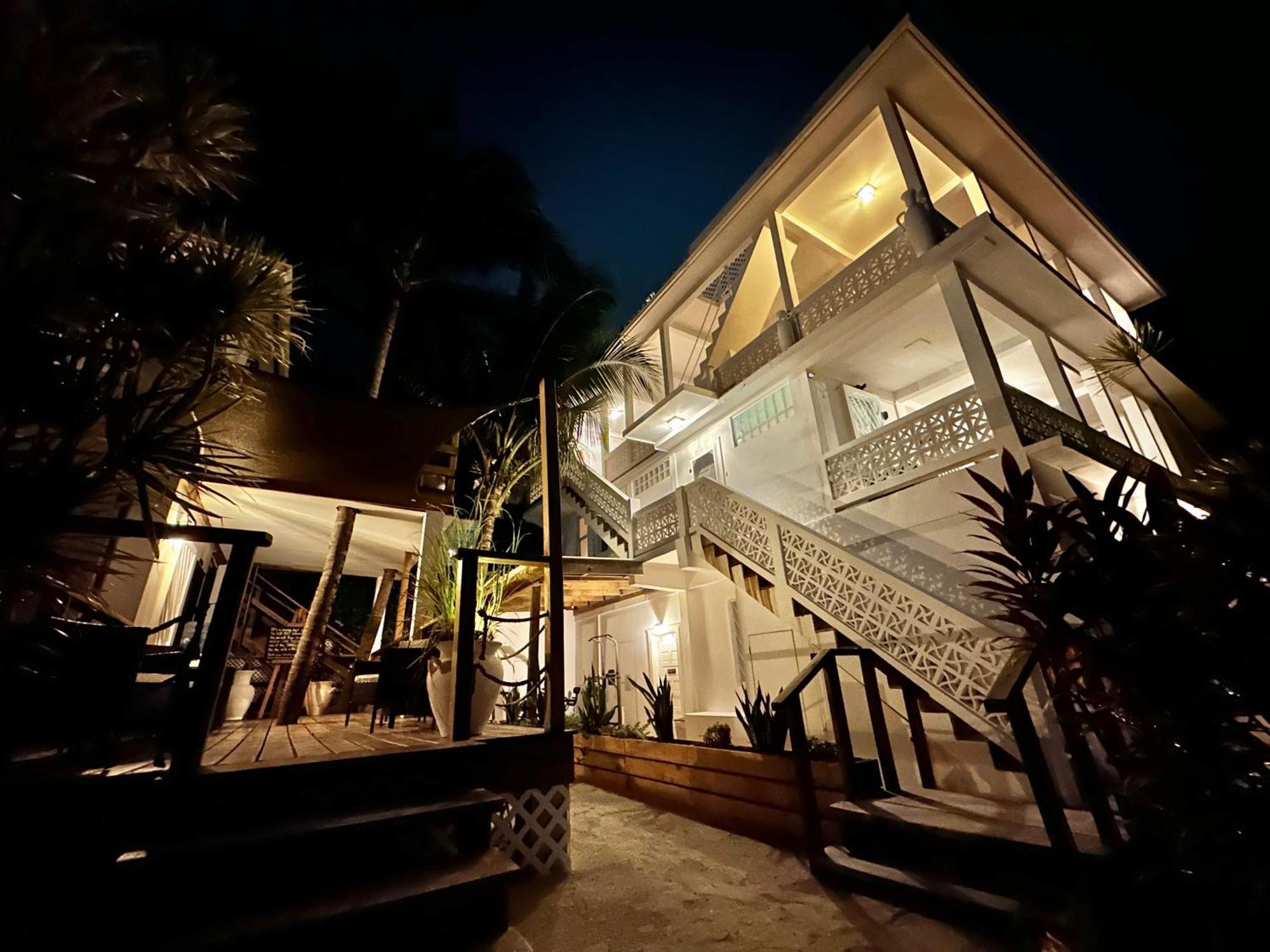Treetops Hotel 키코커 외부 사진
